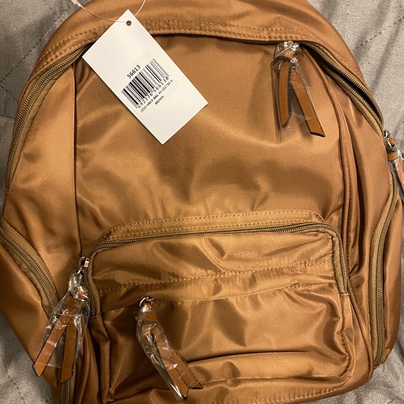 Bronze backpack - Picture 3 of 5